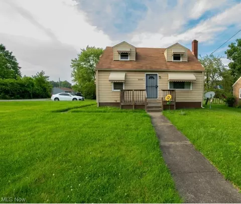 2850 Roy St, Youngstown, OH 44509