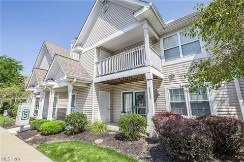 22557 Lenox Dr #524, Fairview Park, OH 44126