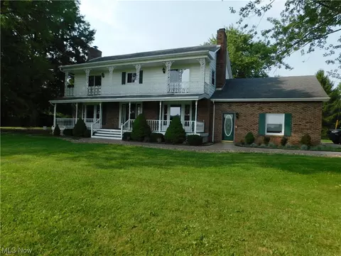 51902 Bates Rd, Wakeman, OH 44889 photo 2