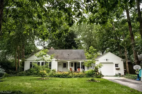 27333 Ellington Rd, Westlake, OH 44145
