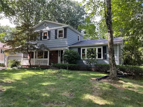 2045 Burning Tree Ln, Youngstown, OH 44505