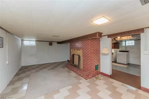 1087 N Pasadena Ave, Elyria, OH 44035 photo 24