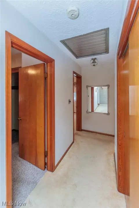 1087 N Pasadena Ave, Elyria, OH 44035 photo 14