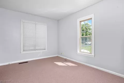518 Dewey Ave, Elyria, OH 44035 photo 15