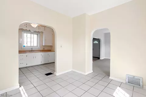 518 Dewey Ave, Elyria, OH 44035 photo 19