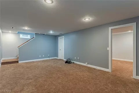 376 E 270th St, Euclid, OH 44132 photo 25