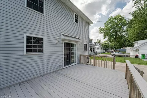 376 E 270th St, Euclid, OH 44132 photo 29