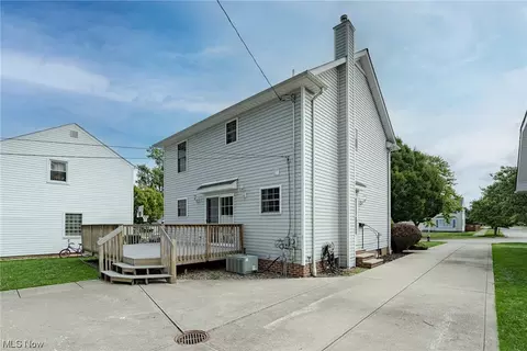 376 E 270th St, Euclid, OH 44132 photo 28