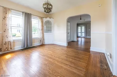 901 Park Ave, Elyria, OH 44035 photo 17