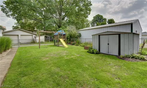 113 Superior Ave, Dover, OH 44622 photo 9