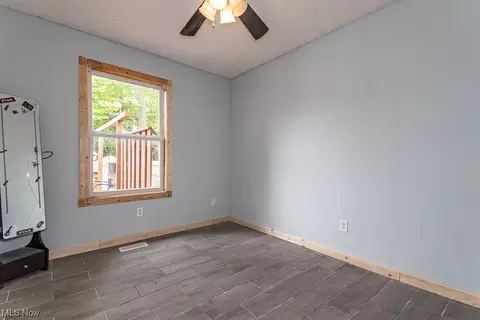 4875 Thomas Blvd, Geneva, OH 44041 photo 12