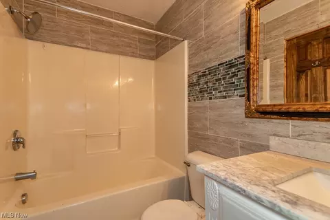 4875 Thomas Blvd, Geneva, OH 44041 photo 20
