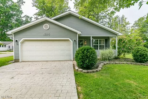 4875 Thomas Blvd, Geneva, OH 44041 photo 1