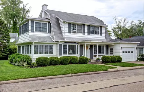 312 Winona Ave, Huron, OH 44839 photo 2
