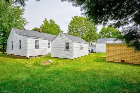 232 Harmon Ave NW, Brewster, OH 44613 photo 23