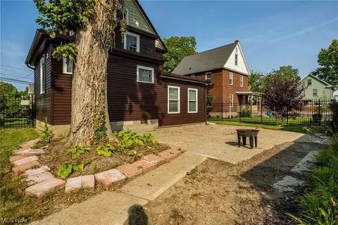 435 Hamilton Ave, Lorain, OH 44052 photo 35
