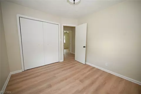 10715 Windham Rd, Parma, OH 44130 photo 13