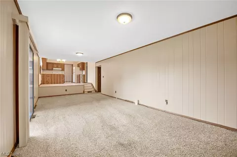 2306 David Ave, Parma, OH 44134 photo 5