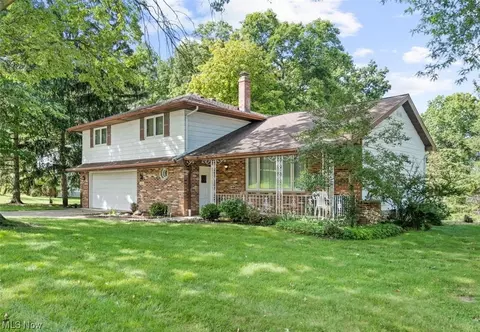 2306 David Ave, Parma, OH 44134 photo 1