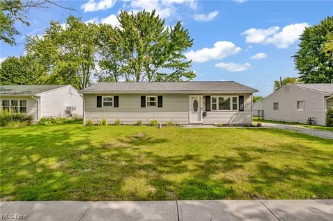 846 Baldwin Ave, Elyria, OH 44035 photo 1