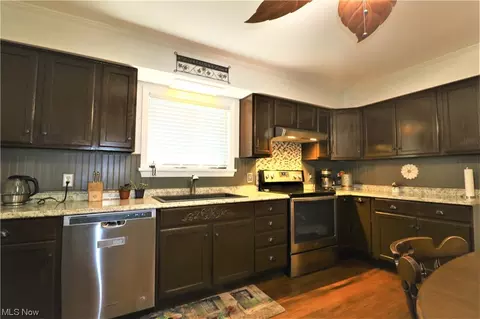 3572 S New State Rd, Willard, OH 44890 photo 5