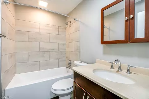 1615 Vicgross Ave, Akron, OH 44310 photo 20
