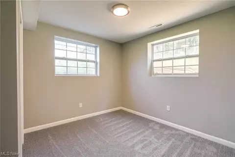 1615 Vicgross Ave, Akron, OH 44310 photo 21