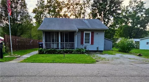 6896 Breck Ct, North Ridgeville, OH 44039