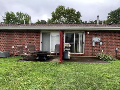 7635 Peyton St NW, Massillon, OH 44646 photo 6