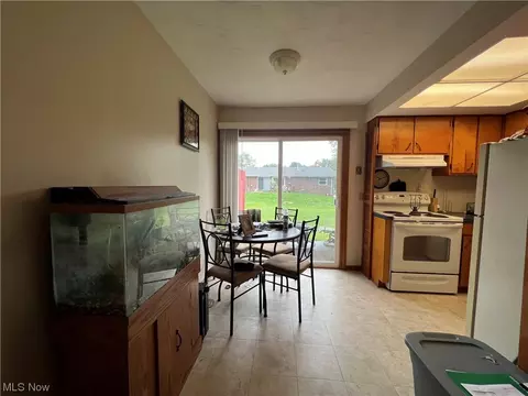 7635 Peyton St NW, Massillon, OH 44646 photo 23