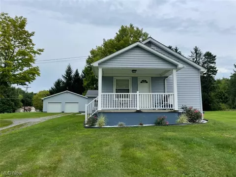 3230 Dobbins Rd, Poland, OH 44514