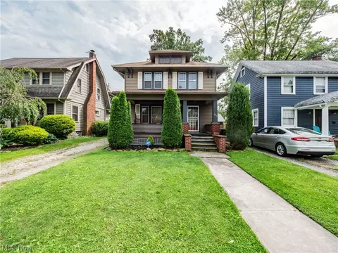 327 Denison Ave, Elyria, OH 44035 photo 1