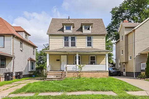 7717 Dorver Ave, Cleveland, OH 44105