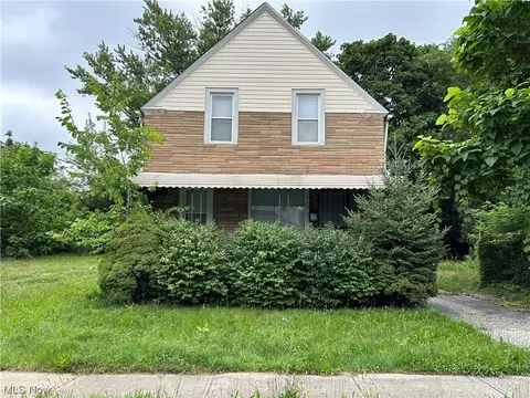1263 E 112th St, Cleveland, OH 44108
