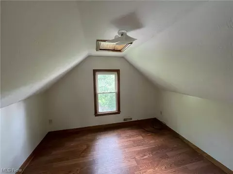 829 Berwin St, Akron, OH 44310 photo 19