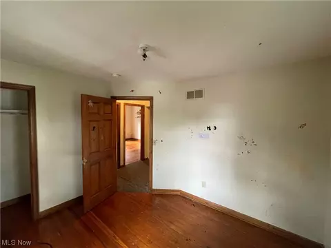 829 Berwin St, Akron, OH 44310 photo 14