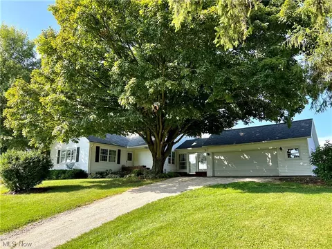 53258 County Road 227, Fresno, OH 43824