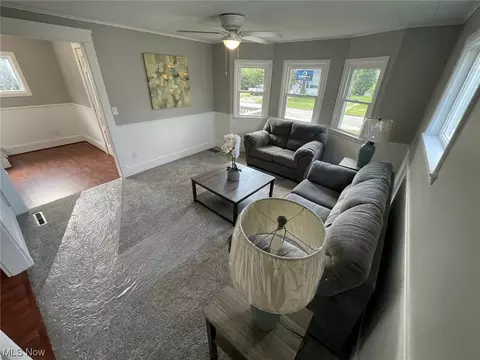 1723 W 11th St, Ashtabula, OH 44004 photo 8