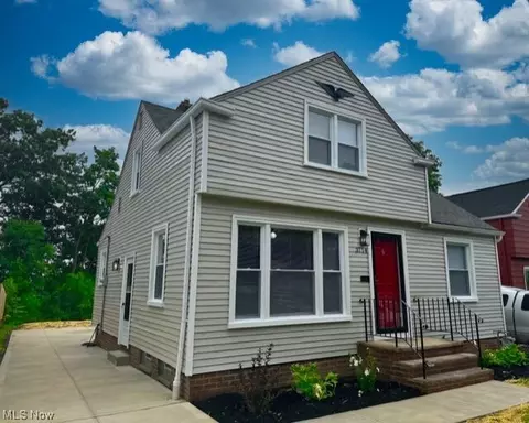 3714 Klusner Ave, Parma, OH 44134 photo 3