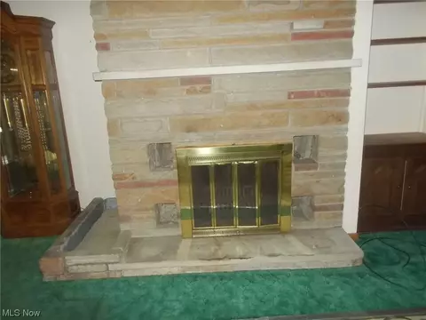 1422 E 31st St, Ashtabula, OH 44004 photo 8