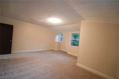 664 Ecton Rd, Akron, OH 44303 photo 23