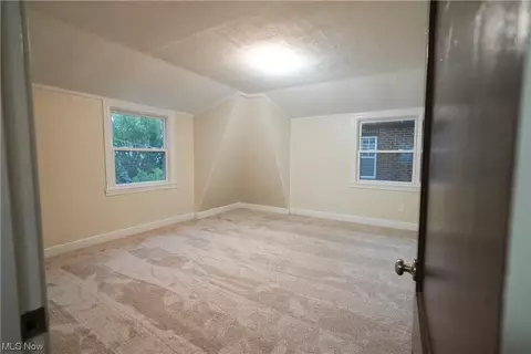 664 Ecton Rd, Akron, OH 44303 photo 24