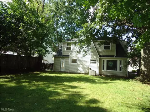 664 Ecton Rd, Akron, OH 44303 photo 33