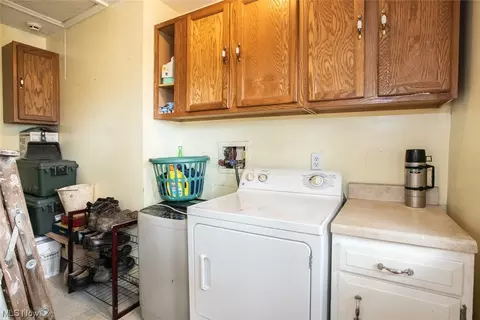 331 Bon Air Ave, Elyria, OH 44035 photo 11