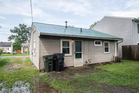331 Bon Air Ave, Elyria, OH 44035 photo 19