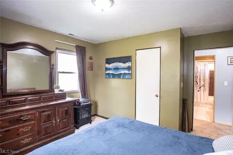 331 Bon Air Ave, Elyria, OH 44035 photo 15