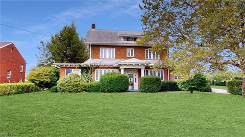 3620 Sunset Blvd, Steubenville, OH 43952