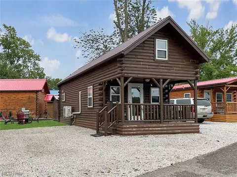 5919 Lake Rd W #8, Ashtabula, OH 44004
