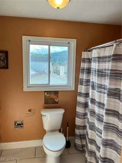 27 4th St, Dillonvale, OH 43917 photo 8