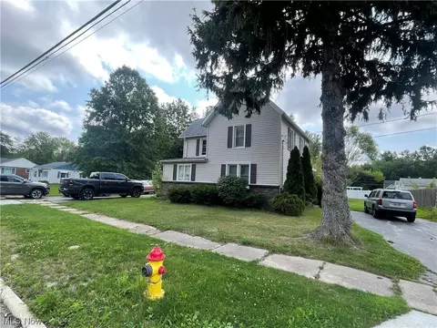 908 E 23rd St, Ashtabula, OH 44004 photo 1